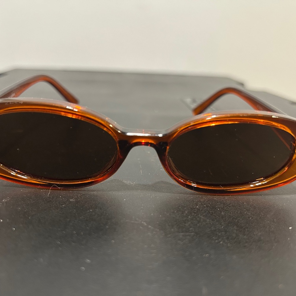 Link Brown Oval Retro Sunglasses